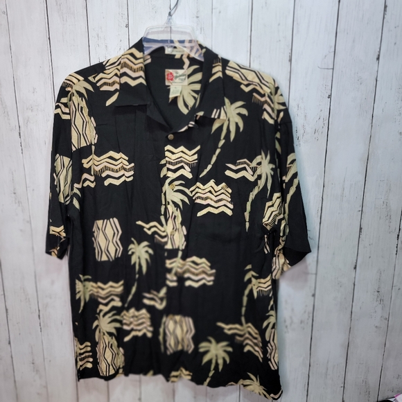 Hilo Hattie Other - Vintage Hilo Hattie Shirt Mens XL Floral Hawaiian Button Up Black Beige Camp.